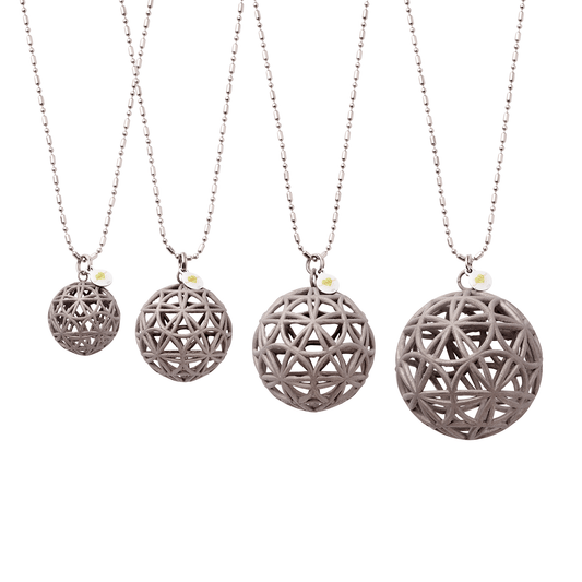 L O V E Sphere KatBeLove x Nature of Flowers - KatBeLove.com